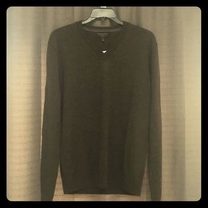 NWT Banana Republic Merino Wool V neck sweater
